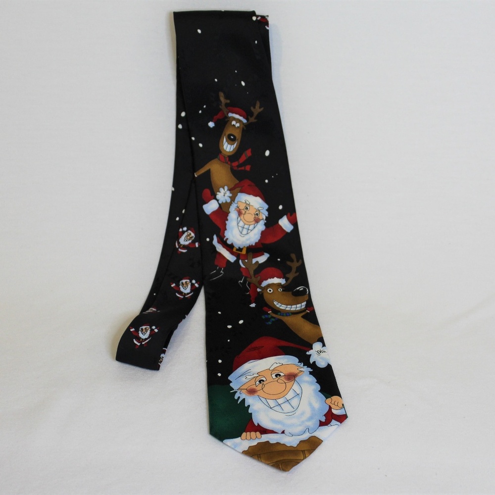 Hallmark Traditions Santa and Reindeer Tie